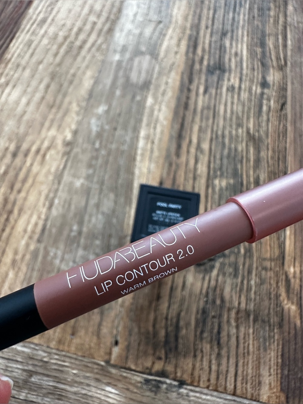 HUDA BEAUTY Lip Liner Pencil - Mauve Rose lip stick and mini lip liner - Picture 3 of 6